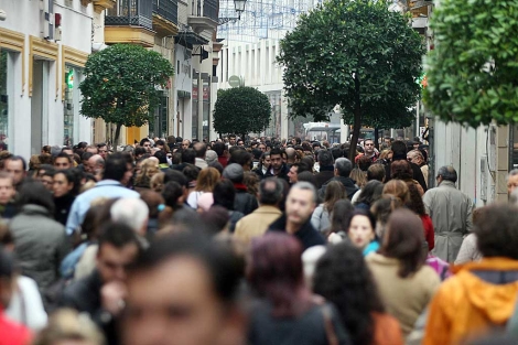 Andalucía disminuye su población en 2016