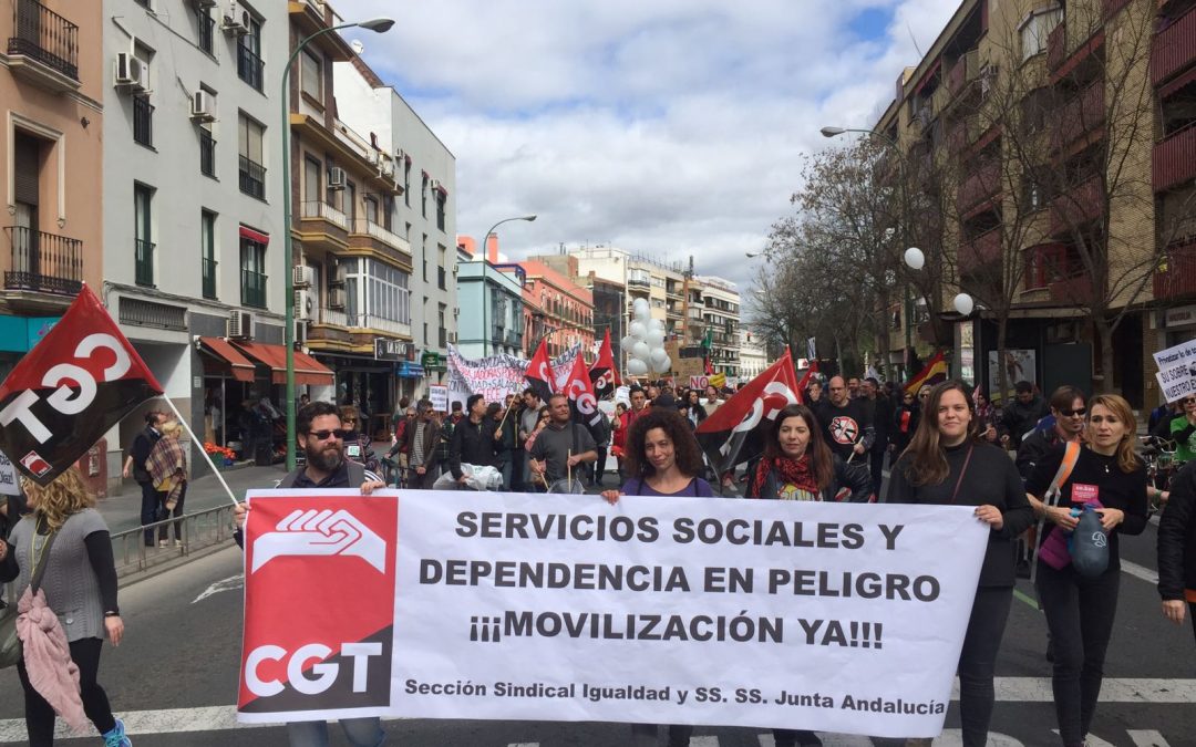 CGT cuestiona la medida anunciada por DÃaz para la reducción de las listas de espera de la Dependencia