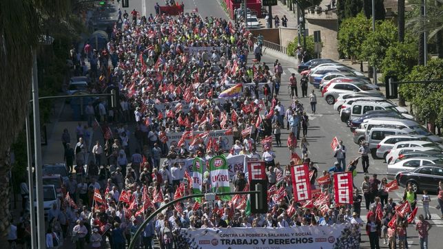 Miles de personas reivindican en Andalucía «un empleo estable y mejores condiciones»