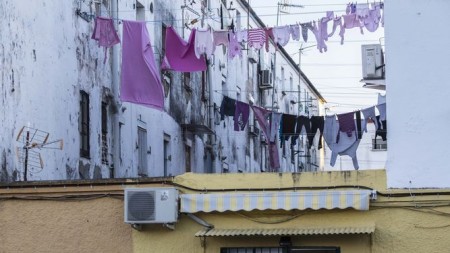 Sevilla destaca por barrios y pueblos pobres