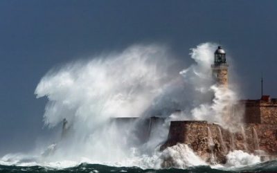 Cuba y Puerto Rico. Huracanes y soberanía política