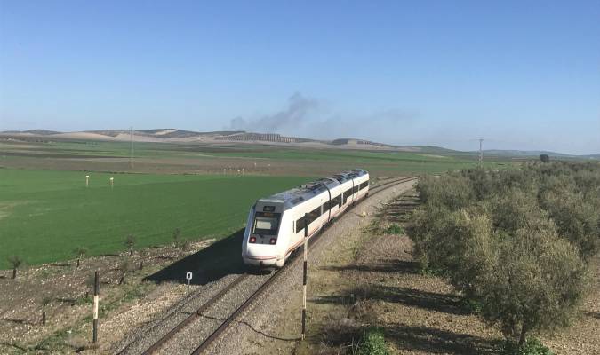Golpe de tren a la Andalucía rural