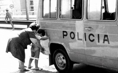 La poesía y el tonto solemne