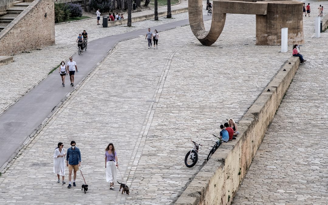 Imágenes desde el exilio: fotografías de la pandemia en Sevilla (63)