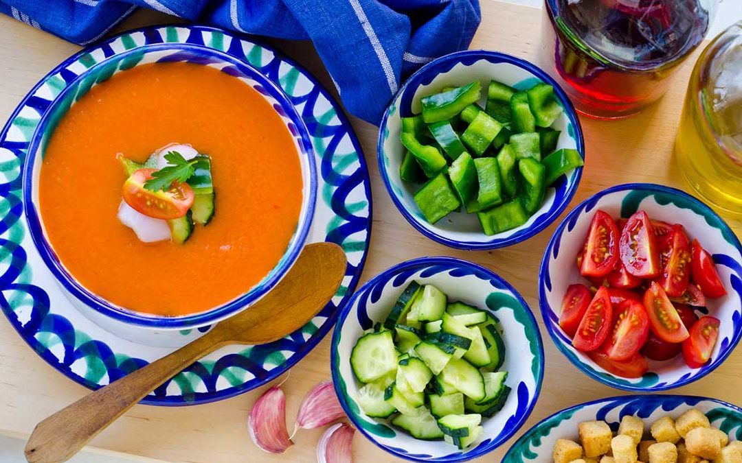 Exaltación de la cultura gastronómica tradicional andaluza y de su poesÃa culinaria en aras a recuperar nuestra soberanÃa alimentaria (1)