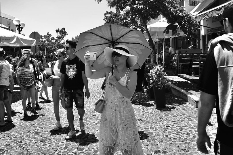 La chica del parasol