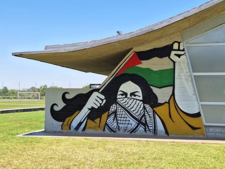 «Van a vencer el odio que plantaste»*. Acampadas universitarias por Palestina