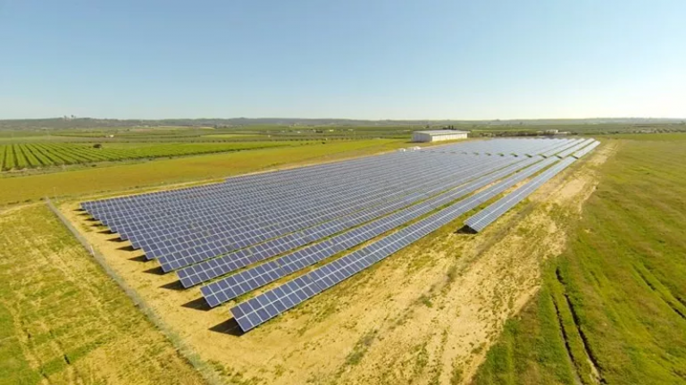 Som Energia baja el precio de las tarifas de la luz