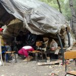 Temporeros-refugiados-chabola-asentamiento-onubense_1219088358_80922193_667x375