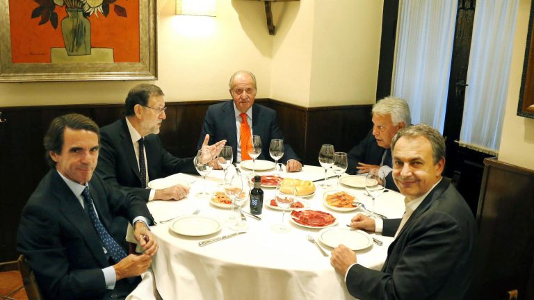 La reconstrucción del bipartidismo, el segundo pilar del régimen
