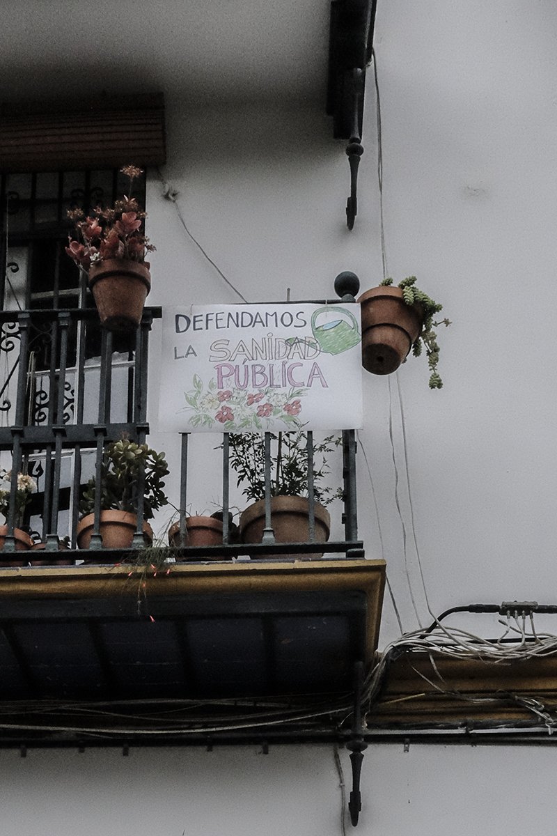 Pandemia calle 62, Sevilla 2020_red