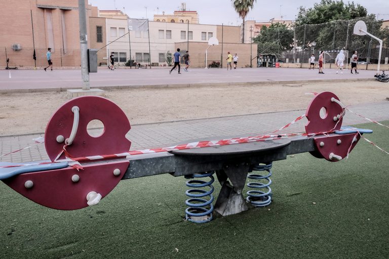 Imágenes desde el exilio: fotografías de la pandemia en Sevilla (39)