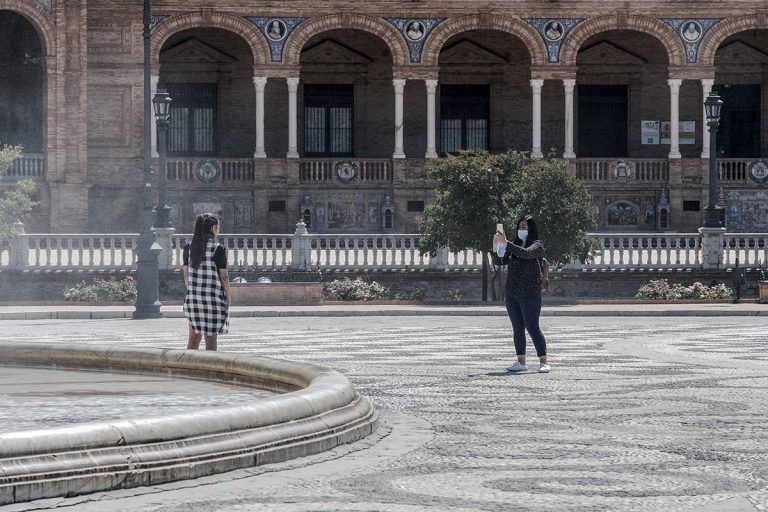 Imágenes desde el exilio: fotografías de la pandemia en Sevilla (47)