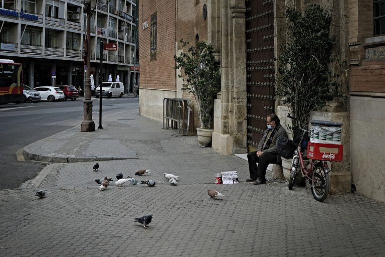 Palomas, Sevilla