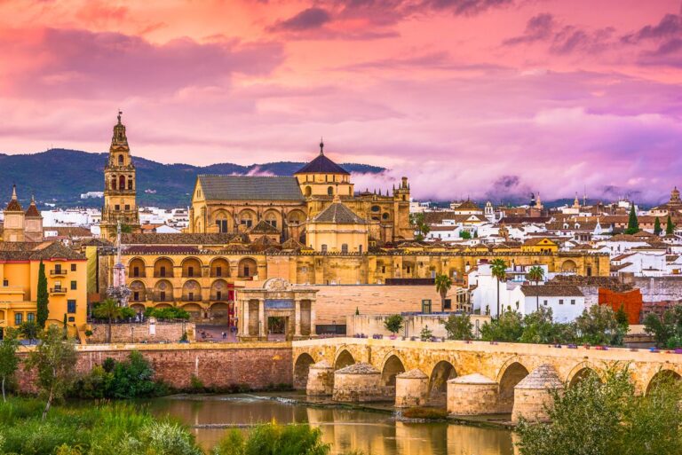 La Mezquita es arte bizantino y “los moros” solo pagaron las obras